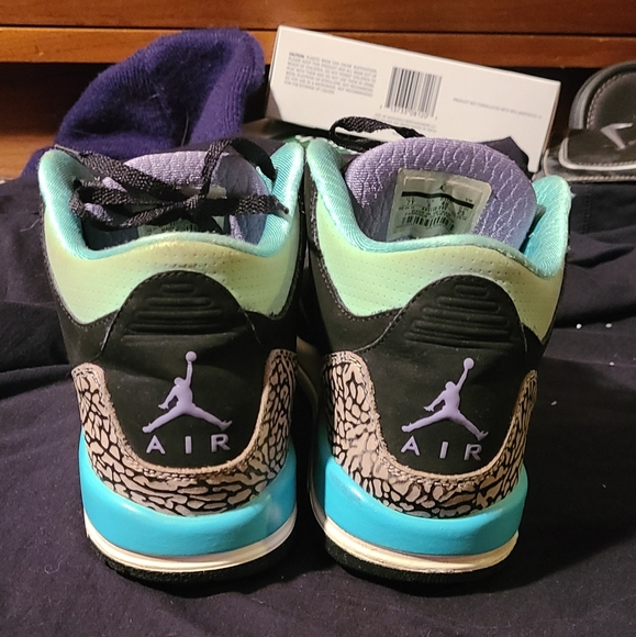Jordan Retro 3 Bleached Turquoise Mint - Picture 4 of 4